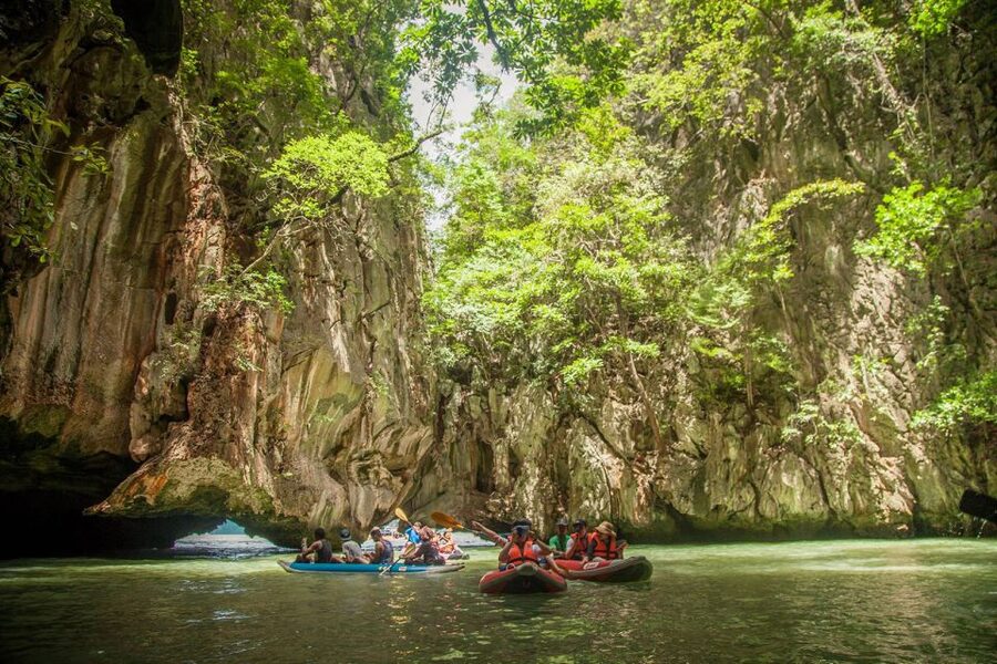 From Phuket: James Bond and Phang Nga Bay Tour by Speedboat - What this Phuket boat trip is really like