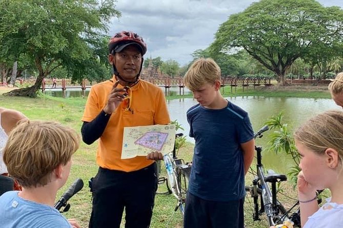 Full Day Cycling tour to Sukhothai Historical Park - Lunch and the value of a small group