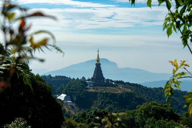 Full-Day Doi Inthanon National Park Tour with Trek and Pagodas - Why Doi Inthanon makes a worthwhile day trip