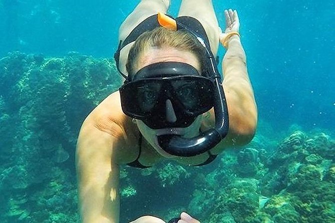 Full-Day Racha Noi and Racha Yai Snorkeling from Phuket - Racha Yai: a busy final stop