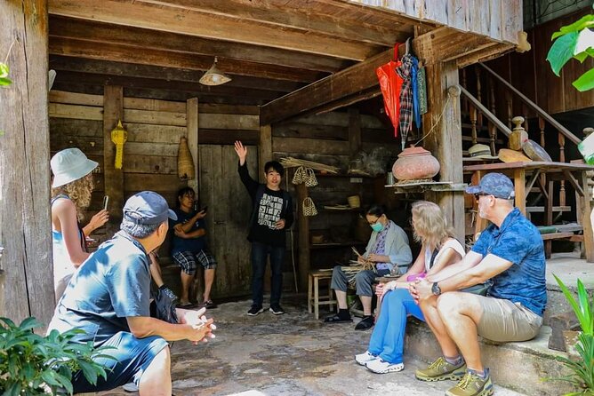 Full-Day Trekking and Sightseeing Tour in Mae Kampong - What the guides add to the day