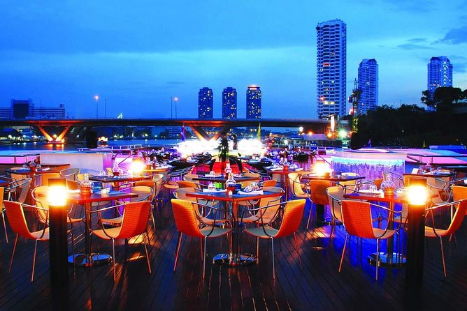 Grand Pearl Dinner Cruise Experience at Bangkok with Pickup - Thai buffet dinner and live entertainment