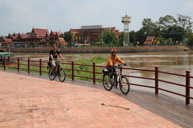 Half-Day Ayutthaya City Cultural Bike Tour - Pom Phet Fortress and the river gateway