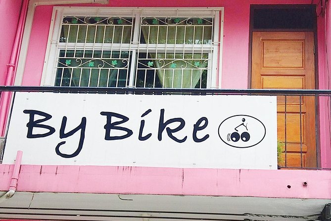 Half-Day Bangkok Bike Tour Including Lunch - Riding through Bangkok’s back lanes