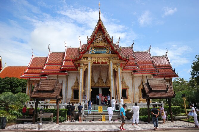 Half Day City Tour Phuket - The Wang Thalang jewelry stop