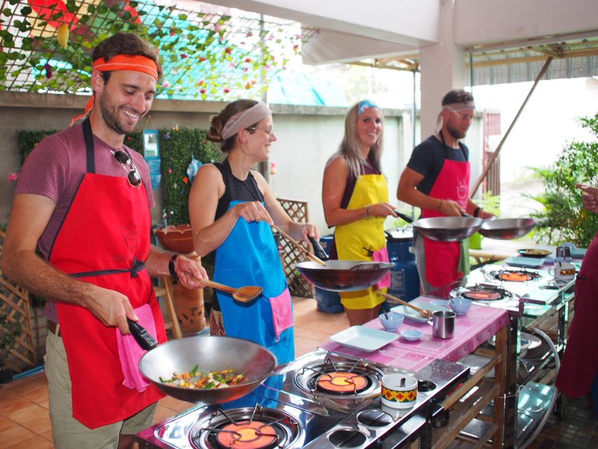 Half-Day Cooking Class with Market Tour - Starting with Chiang Mai’s local market