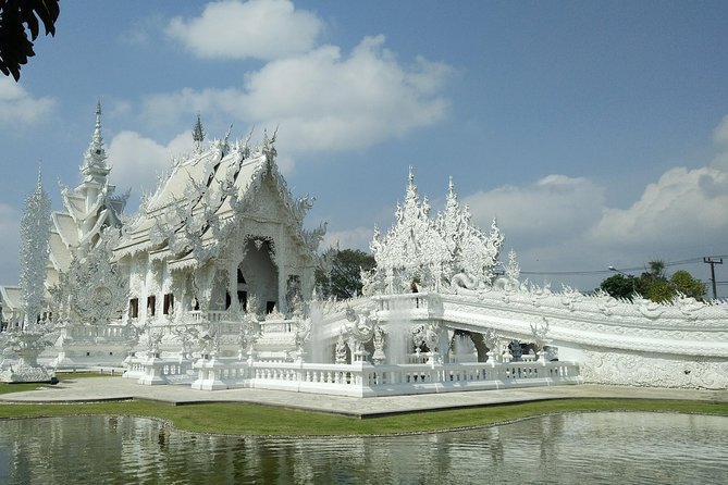 Half Day Cycling Tour to the White temple - Reaching Wat Rong Khun by bicycle