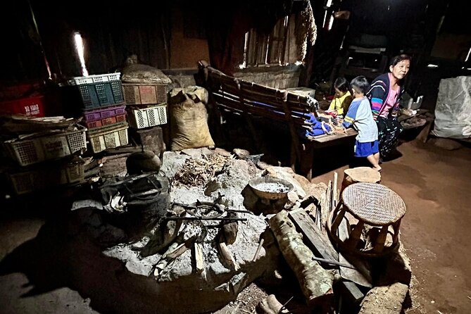 Half day Long Neck hill tribe and Hmong hill tribe village - Ban Hmong Mae Sa Mai: the stronger cultural stop