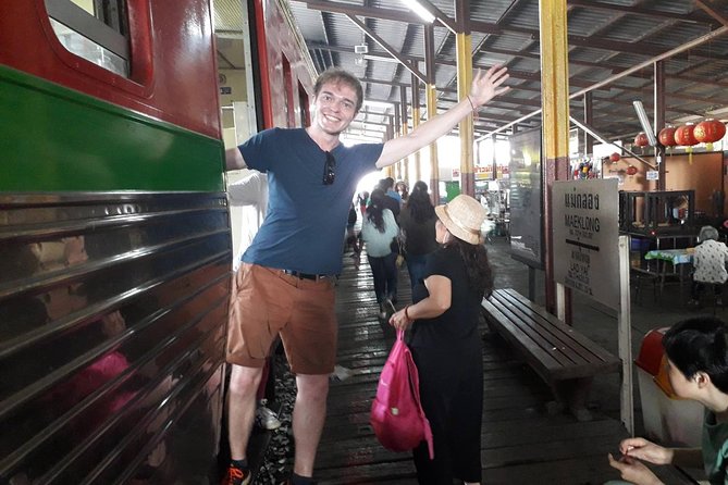 Half-Day Railway Market and Floating Market Tour in Thailand - How much sightseeing do you really get?