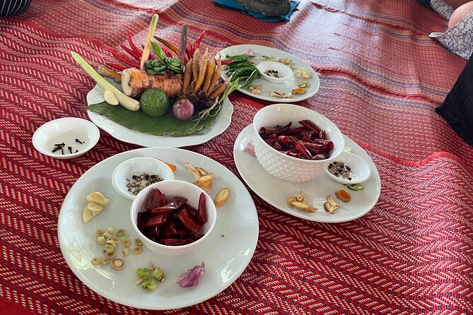 Half-Day Thai Cooking Class at Organic Farm in Chiang Mai - Eating What You Cooked