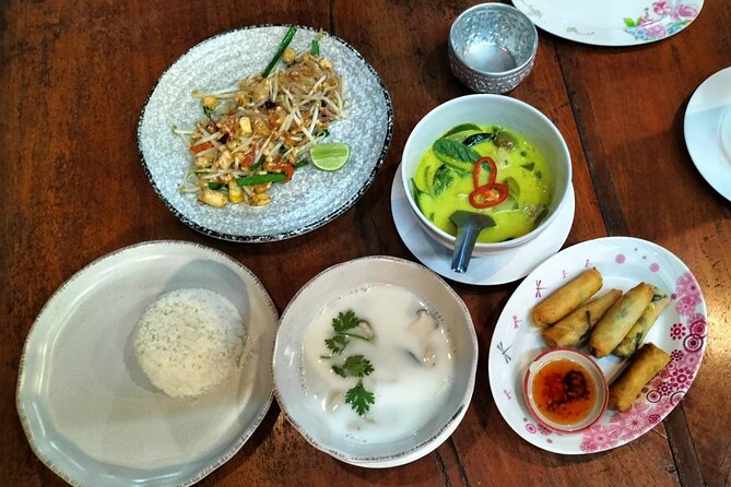 Hands on Half-day Cooking Class by Authentic Thai Cooking - The market visit and the important timing detail