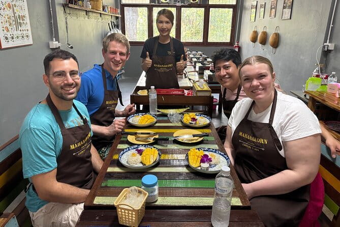 Hands-On Thai Cooking Class Bangkok with Local Chef (Small Group) - What the Bangkok cooking class is really like