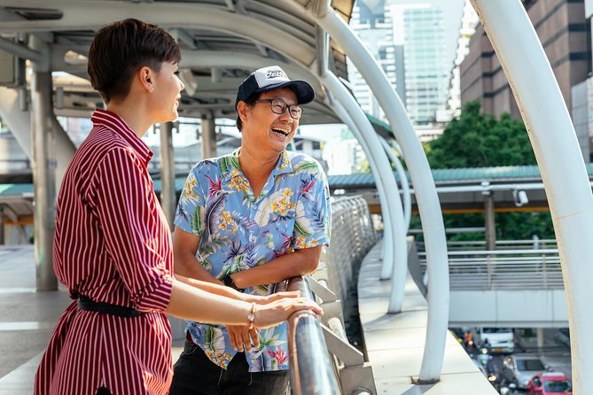 Highlights & Hidden Gems With Locals: Best of Bangkok Private Tour - Wang Lang Market and everyday Bangkok