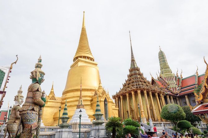 Highlights of Bangkok (Private Day Trip) - The Grand Palace and Emerald Buddha at 8:00 a.m.