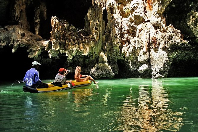 Hong by Starlight John Gray's Sea Canoe - Hong Island kayaking for three hours