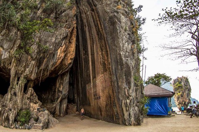 James Bond Island and Phang Nga Bay Sunset Romantic Trip By Phuket Seahorse Tour - Swimming and rest at Naka Island