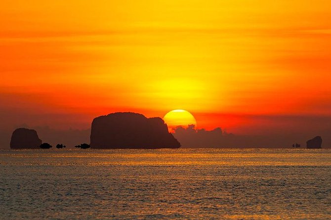 James Bond Island and Phang Nga Bay Sunset Romantic Trip By Phuket Seahorse Tour - Panak Island and its cave passages