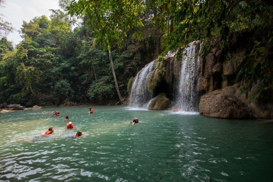 Kanchanaburi: Erawan Waterfall & Train Full-Day Tour - Erawan National Park is the day’s main event