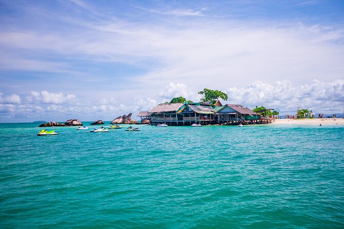 Khai Islands Snorkeling Premium Trip From Phuket - Getting from Phuket hotels to the speedboat