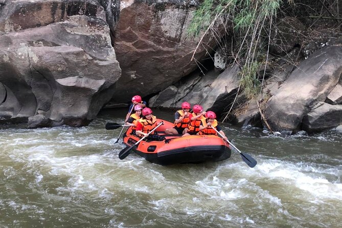 Khampan Rafting: White Water Rafting Guided Adventure in Chiang Mai - Phachee waterfall adds a playful second act