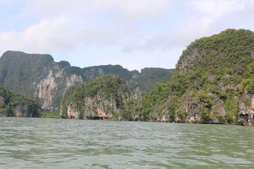 Khaolak: Phang Nga Bay, Tapu Island, and Panyi Village Tour - Tapu Island, the Famous James Bond View