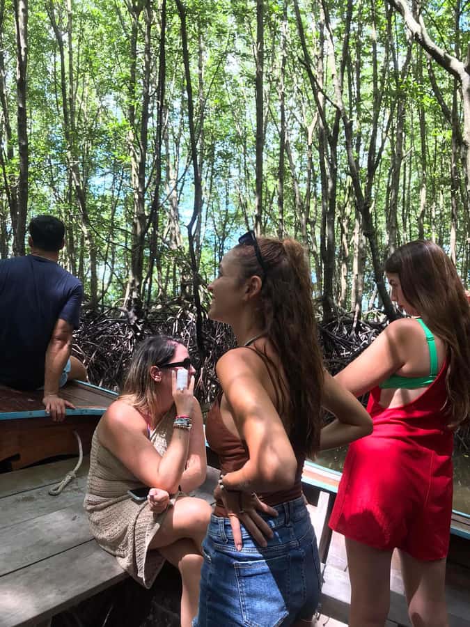 Ko Lanta: Half Day Tour Mangrove Boat Trip With Lunch - Entering Ban Thung Yee Peng by Longtail Boat