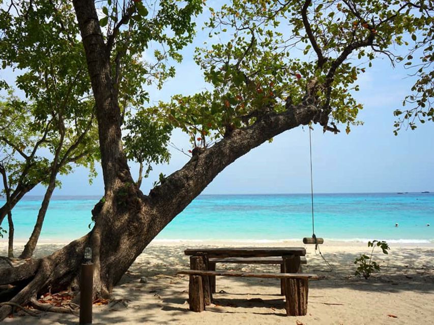 Ko Lanta: Koh Rok & Koh Haa Snorkelling Tour by Speedboat - Koh Haa brings the first water stop