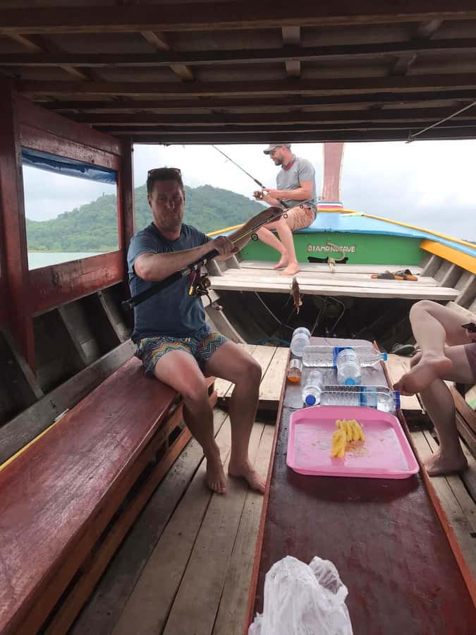 Ko Lanta: Mangrove Fishing Tour with Lunch - Lunch at Mangrove Sea Food Restaurant