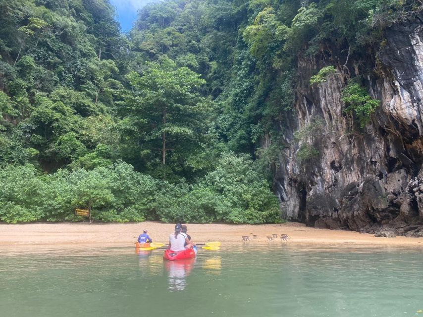 Ko Lanta: Mangrove Kayaking, Ko Talabeng, & Skull Island - Ko Talabeng and the best open-water paddling