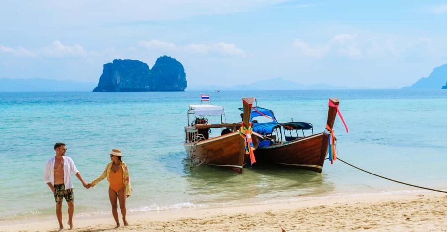 Ko Lanta: Private Exploration– Mangroves, Old Town & Beaches - Mu Ko Lanta National Park: Lighthouse Views and a Steeper Walk