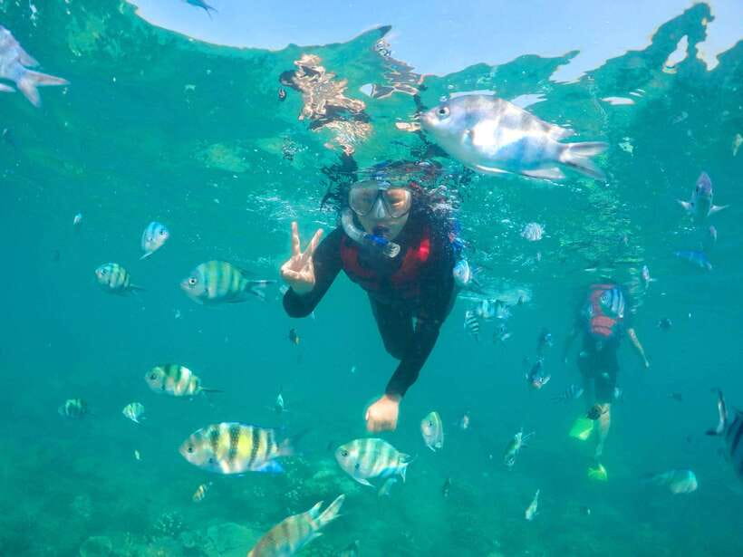 Ko Lanta: Unique 4-Island Long-Tail Snorkeling Tour w/ Lunch - What to pack for the boat