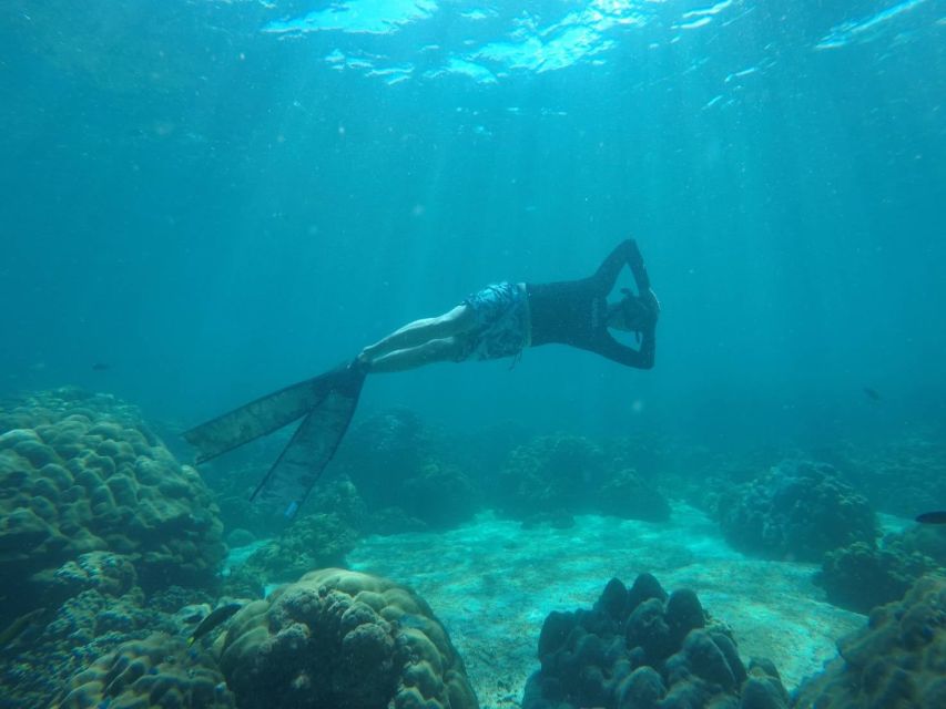 Ko Lipe: Outside Zone Snorkeling Trip by Longtail Boat - Riding a Traditional Longtail Boat