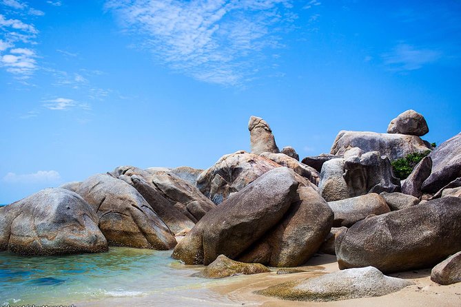 Ko Samui City Tour including Wat Phra Yai, Lat Ko Viewpoint, Hin Ta Hin Yai Rock - Wat Phra Yai and the Big Buddha terrace