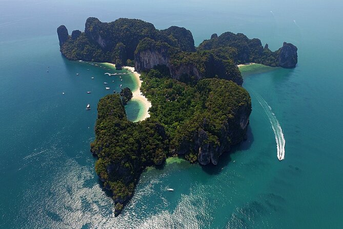 Koh Hong Private Tour from Krabi by Speedboat - Lao Lading, a small beach beneath cliffs