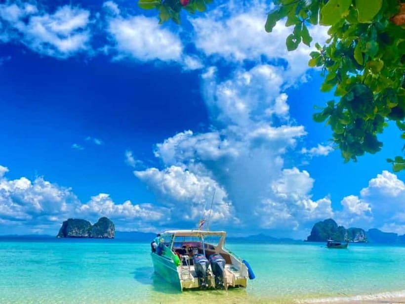 Koh Lanta: 4 Islands and Emerald Cave Snorkeling Trip - An early start from Koh Lanta