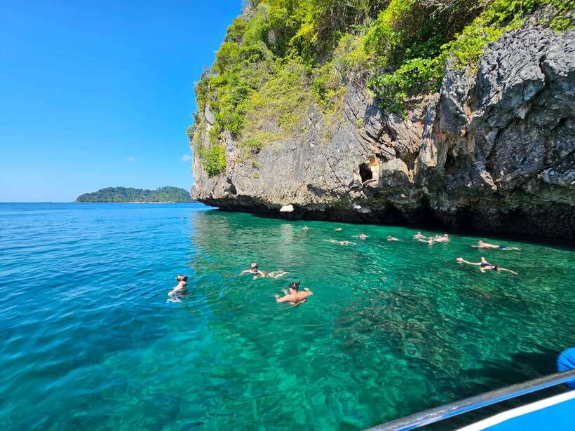 Koh Lanta: 4 Islands Tour by Speedboat with Snorkeling - What the $51 price really gets you