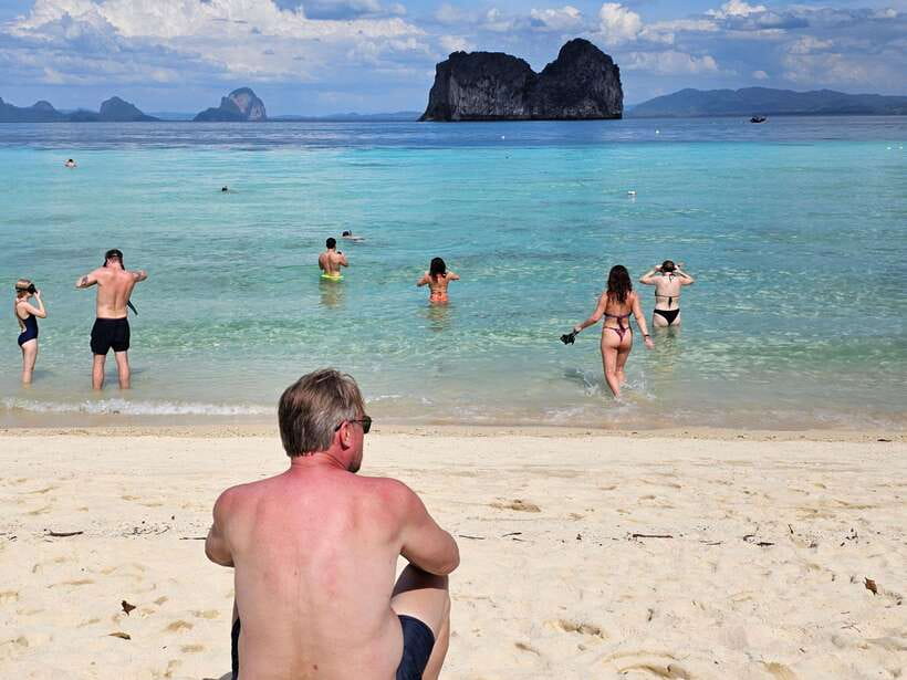 Koh Lanta: 4 Islands Tour by Speedboat with Snorkeling - Koh Chuak focuses on reef time