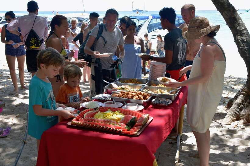 Koh Lanta: Adventure Sea Tour to Koh Rok and Koh Haa - Koh Haa offers the most colorful first look