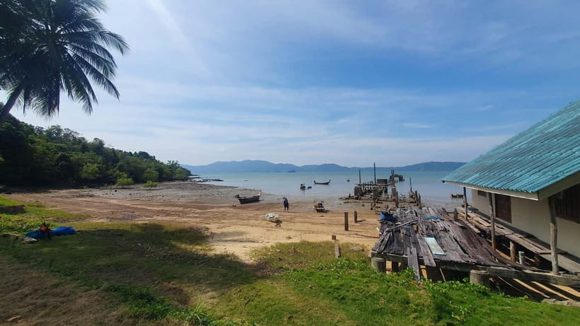 Koh Lanta Cultural Tuk-Tuk Tour: Old Town, Batik & Mangroves - Riding in a Covered Local Tuk-Tuk