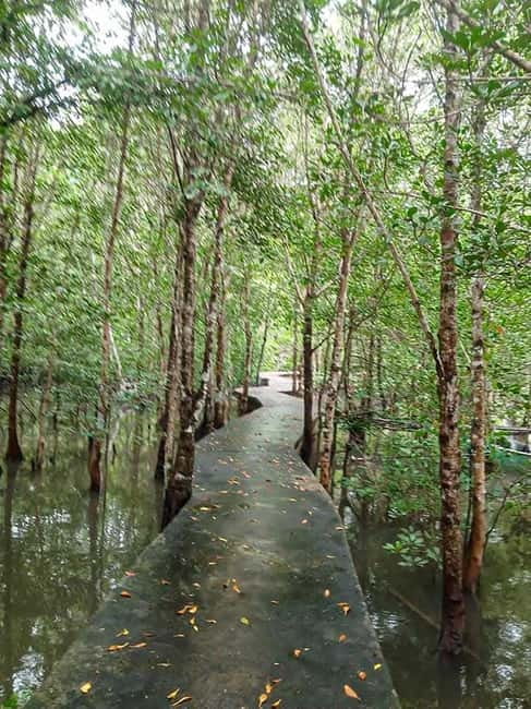 Koh Lanta Cultural Tuk-Tuk Tour: Old Town, Batik & Mangroves - Final Verdict: A Good Way to Meet the Other Koh Lanta