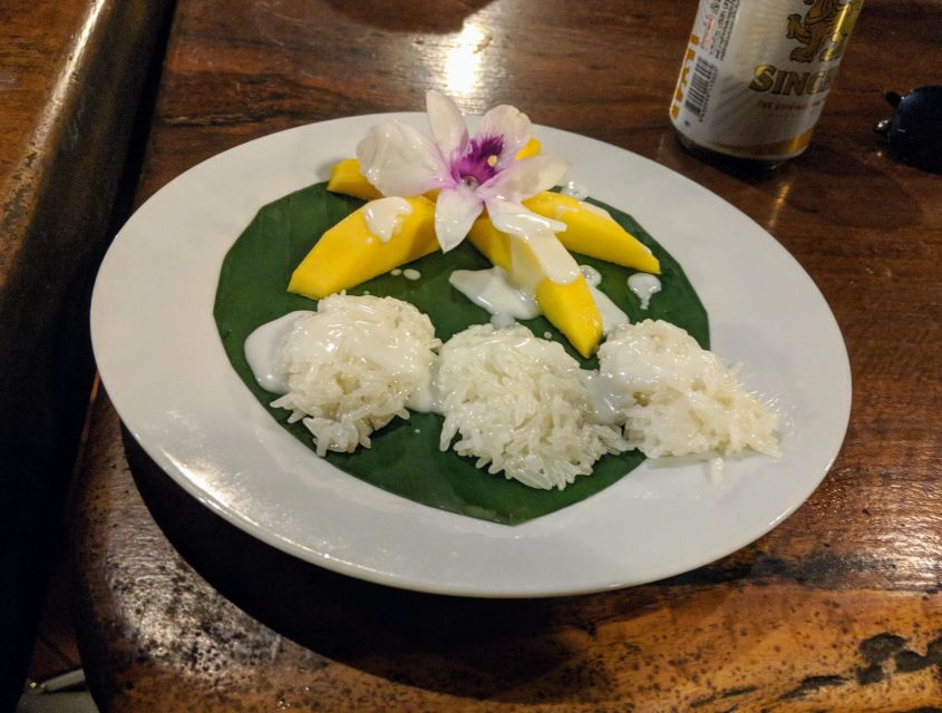 Koh Lanta: Evening Course at Lanta Thai Cookery School - Arriving by songtaew from Koh Lanta’s main road