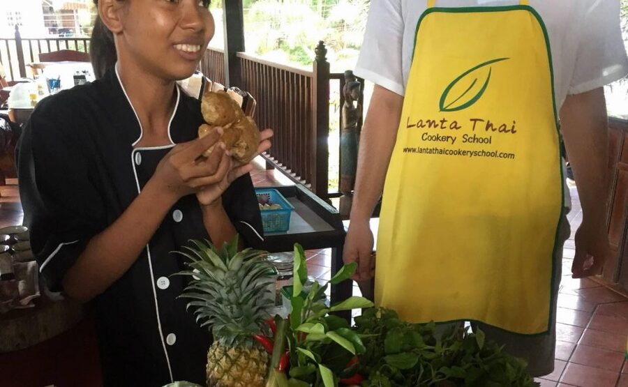 Koh Lanta: Evening Course at Lanta Thai Cookery School - How the class size affects the evening