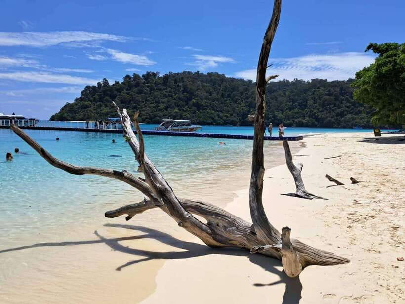 Koh Lanta: Koh Rok and Koh Haa Snorkeling Adventure - Hotel pickup and the trip to the pier