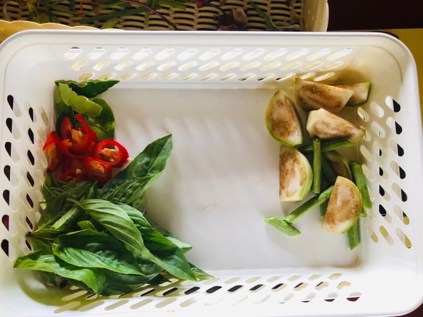 Koh Lanta: Lunch Course at Lanta Thai Cookery School - A relaxed start with hotel pickup from Koh Lanta