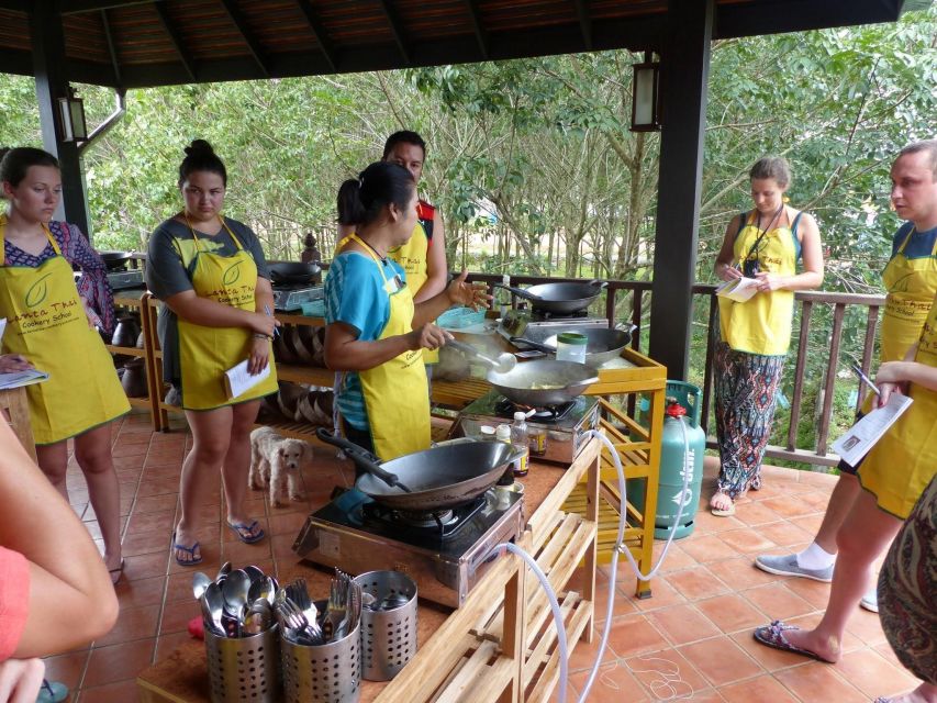 Koh Lanta: Lunch Course at Lanta Thai Cookery School - Picking four dishes from a menu of ten