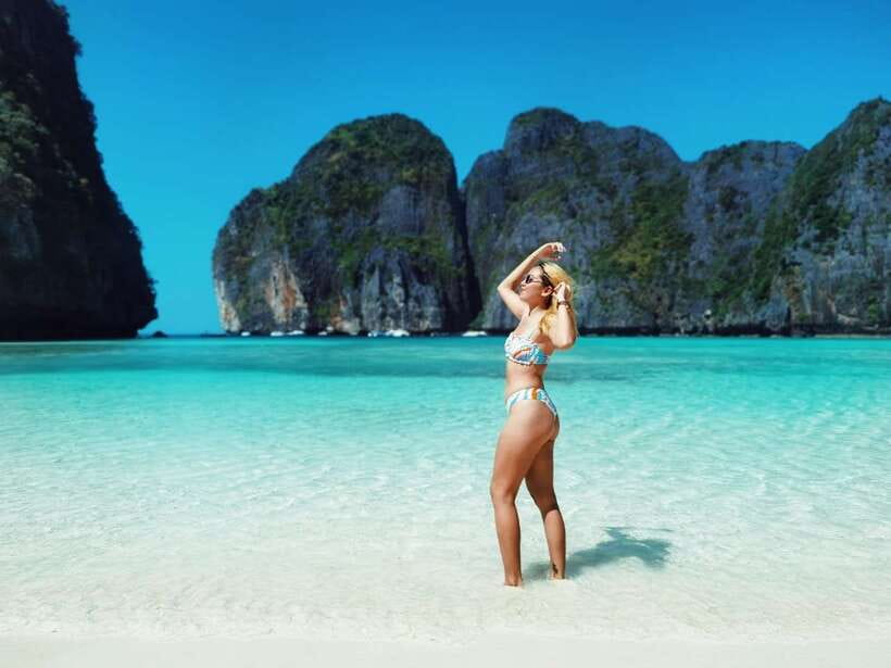 Koh Lanta: Phi Phi Islands Tour w/ Maya Bay, Snorkel & Lunch - How the guides shape the day