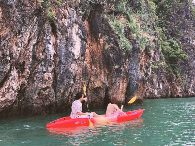 Koh Lanta: Sea Cave Kayaking and Talabeng Island Tour - Why this four-hour trip works well