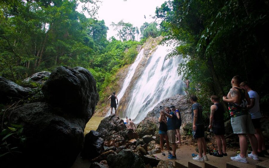 Koh Samui: Half-Day Highlights Tour with Hotel Transfers - Laad Koh View Point and Chaweng Beach