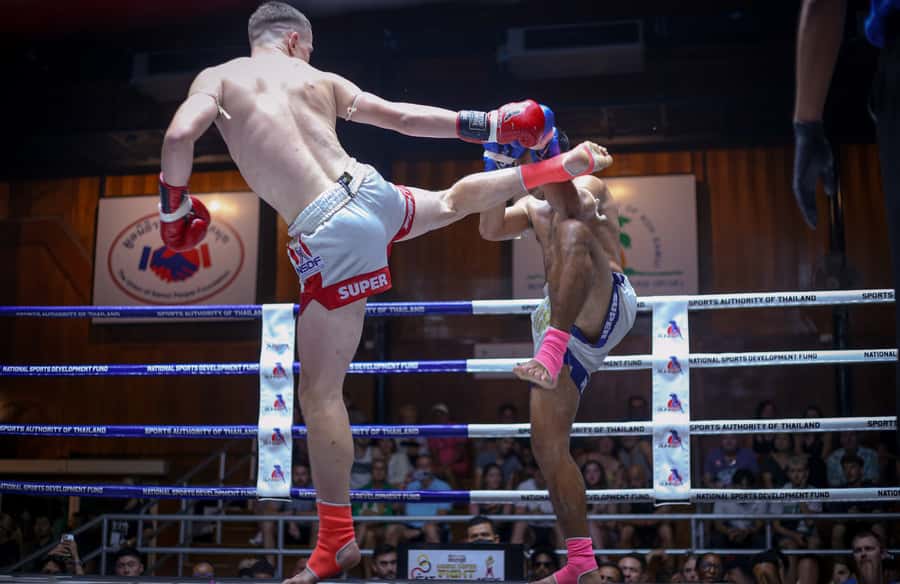 Koh Samui: International Stadium Muay Thai Match Ticket - The Wai Khru begins the night with respect