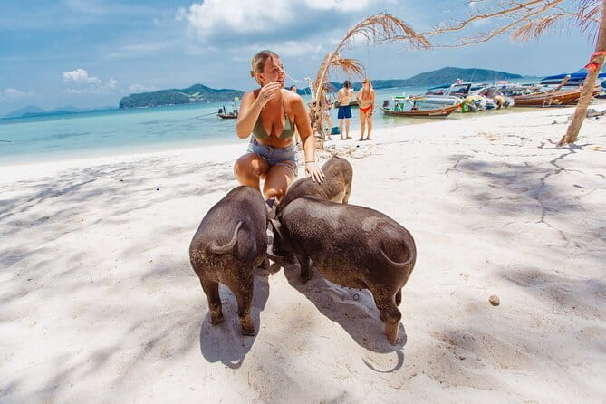 Koh Samui: Island Hopping Adventure in Coral and Pig Island - The Boat Ride: Scenic, Long, and Sometimes Wet